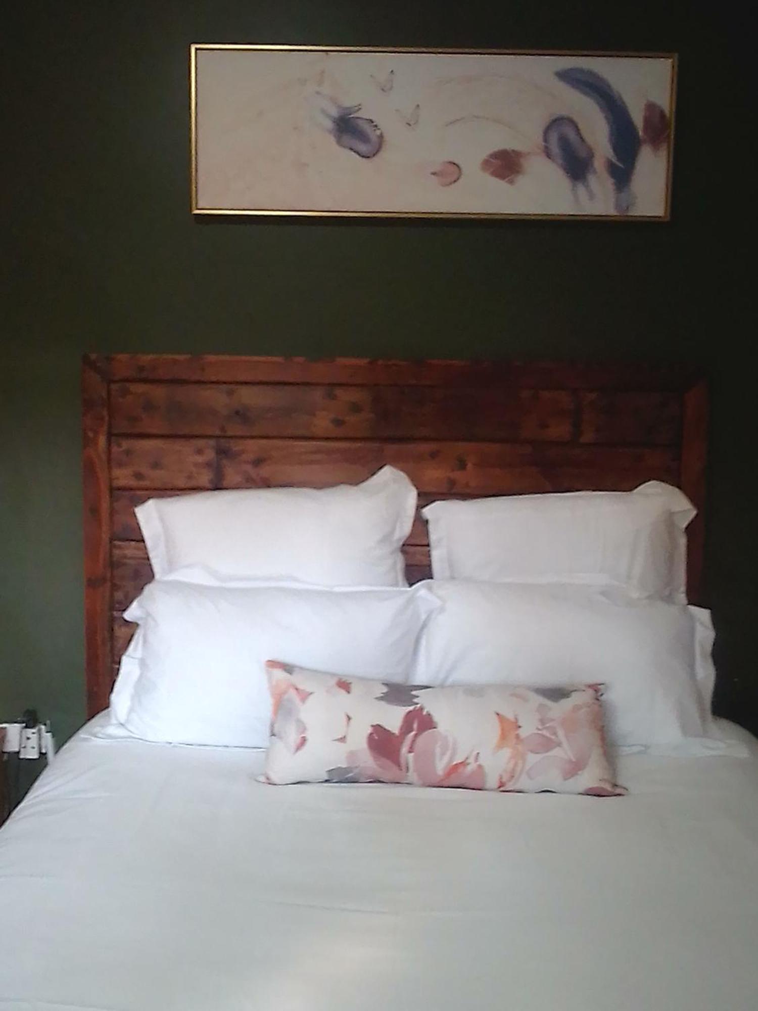 Birdville Bnb Guest House Габороне Екстериор снимка